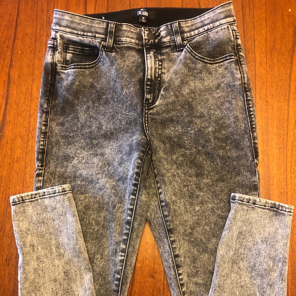 Lularoe black acid wash skinny jeans